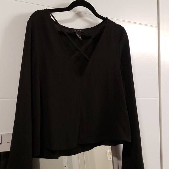 Forever 21 elegant balck shirt L - Picture 1 of 5